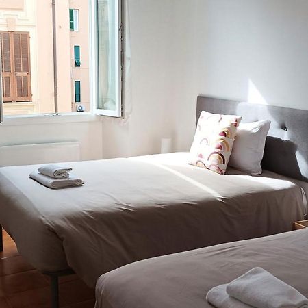 Nuova Casa Aprosio, Centrale E Vicina Al Mare เวนติมิญา ภายนอก รูปภาพ